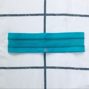 ✰ lululemon headband w mesh